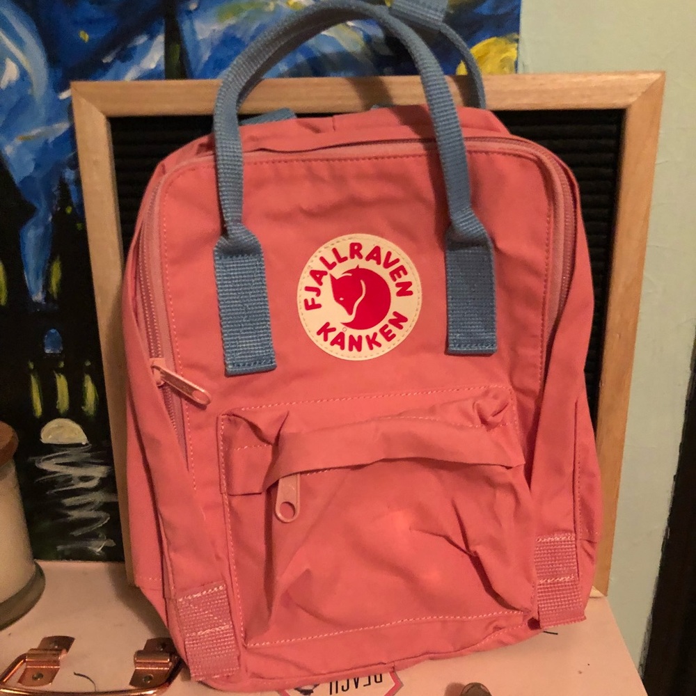Fjallraven kanken mini backpack